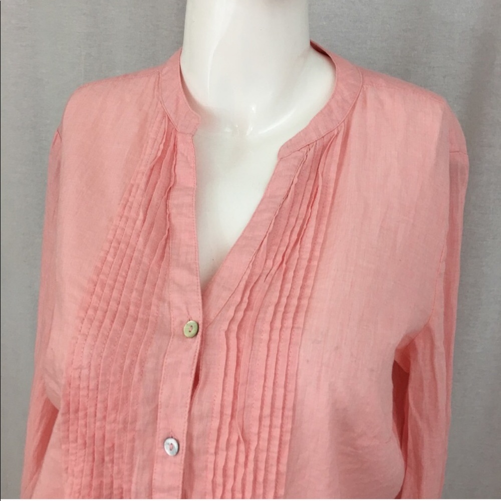 SOLD Large BLL NY Collarless Pleated Button Up Top - Picture 4 of 8